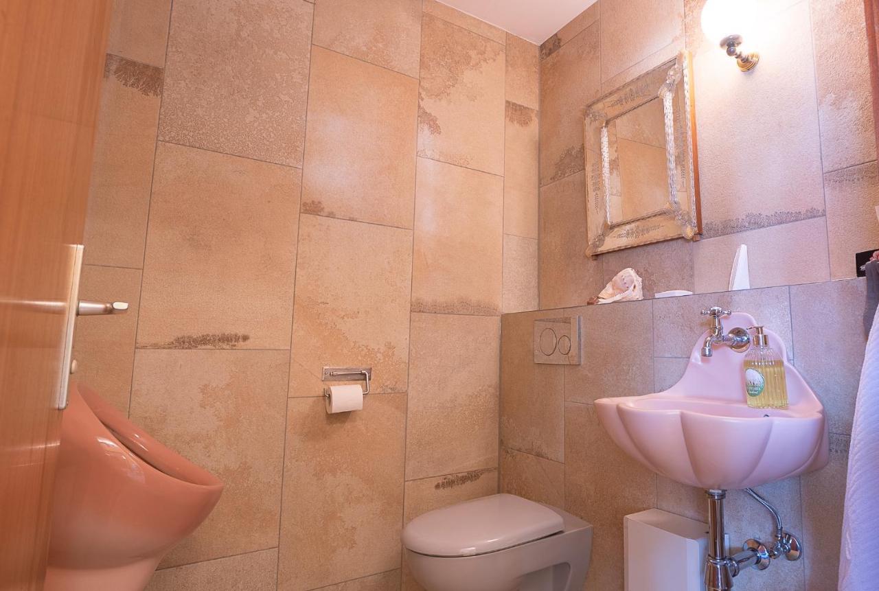 Bodenseeromantik - Wasserburg Bis 6 Personen - 2 Balkone ภายนอก รูปภาพ